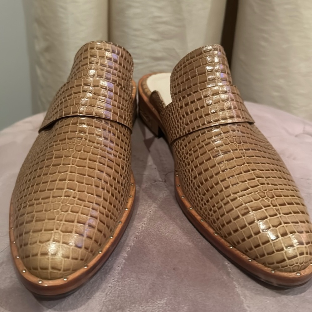 Freda Salvador Mules - never worn size 7